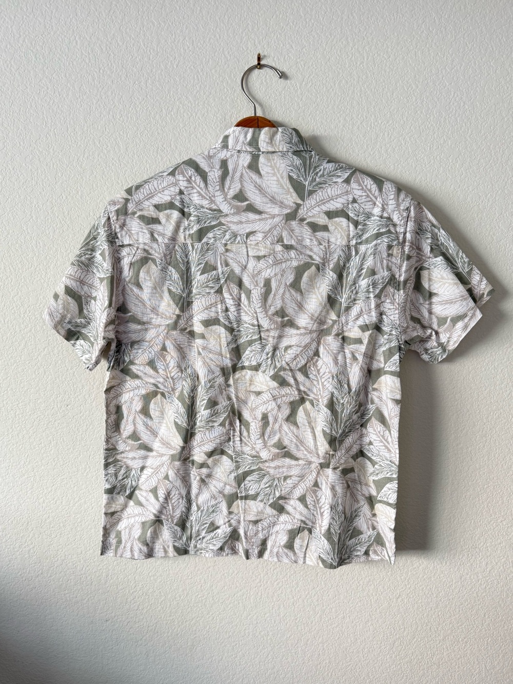 Zara Light Green Leaf Print Tropical Short-Sleeve Button Down Shirt, 11-12 - Picture 2 of 8